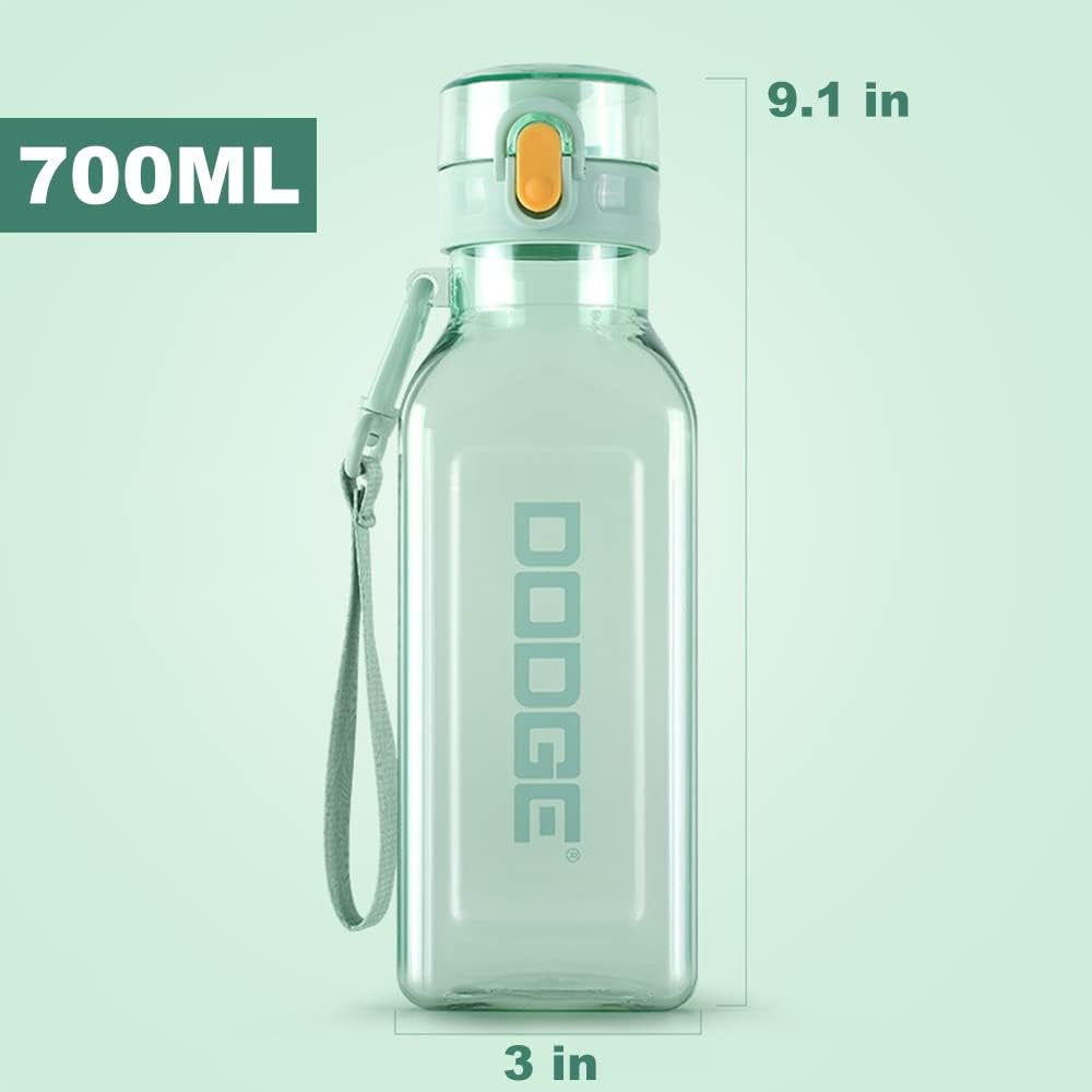 Sports Water Bottle 700Ml, Leakproof and BPA Free Drinks Bottle, Gym Water Bottle, Waterbottle for Travel Picnic Camping Hiking (Green)